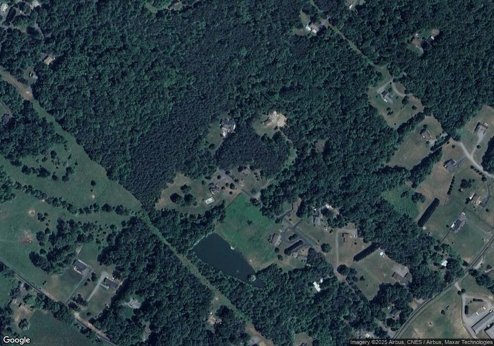 260 Lewis Dr, Ruckersville, VA 22968 - photo 1