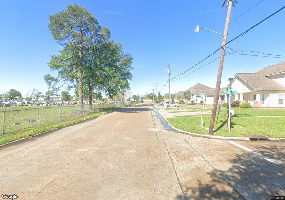 1604 1604 E Mill St, Lake Charles, LA 70601 - photo 1