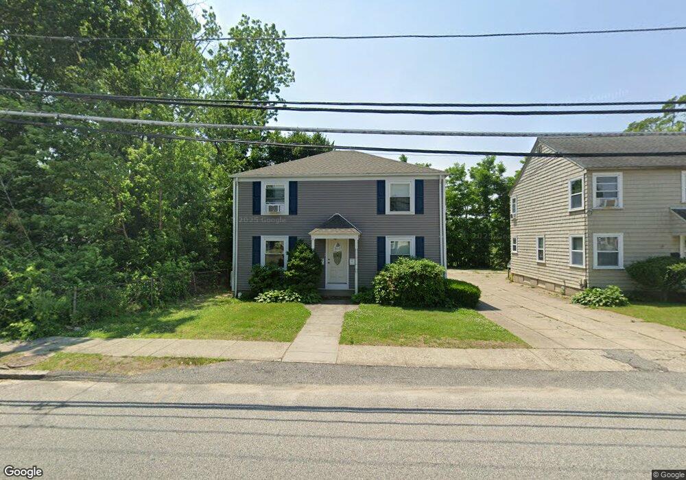 168 Aqueduct Rd unit 1, Cranston, RI 02910 - photo 1