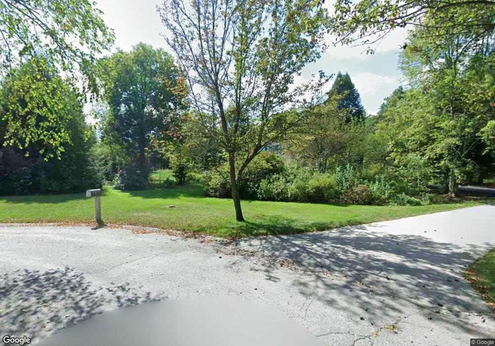 10 Dogwood Ln, Dunstable, MA 01827 - photo 1