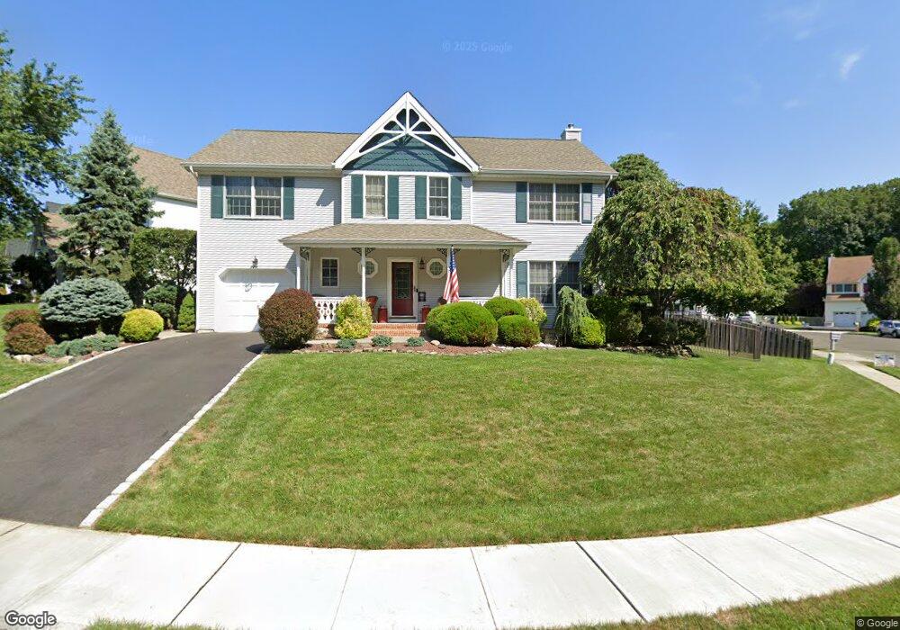 11 Matawan Green Ln, Matawan, NJ 07747 - photo 1