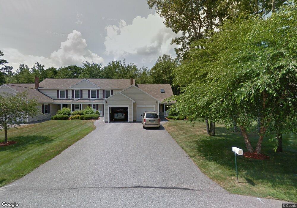 9 Cambridge Ct, Kennebunk, ME 04043 - photo 1