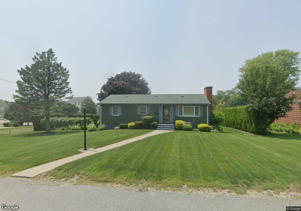 21 Sampson St, Bristol, RI 02809 - photo 1