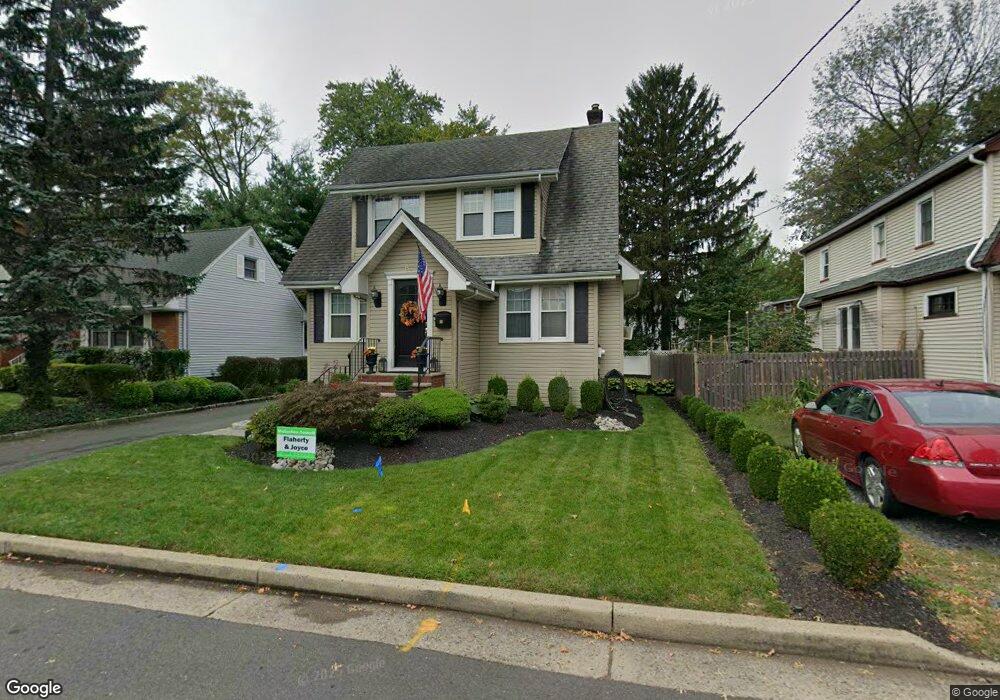 61 Mccoy Ave, Metuchen, NJ 08840 - photo 1