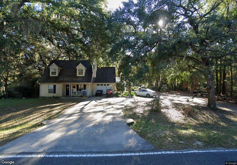 1044 Franklin St, Darien, GA 31305 - photo 1