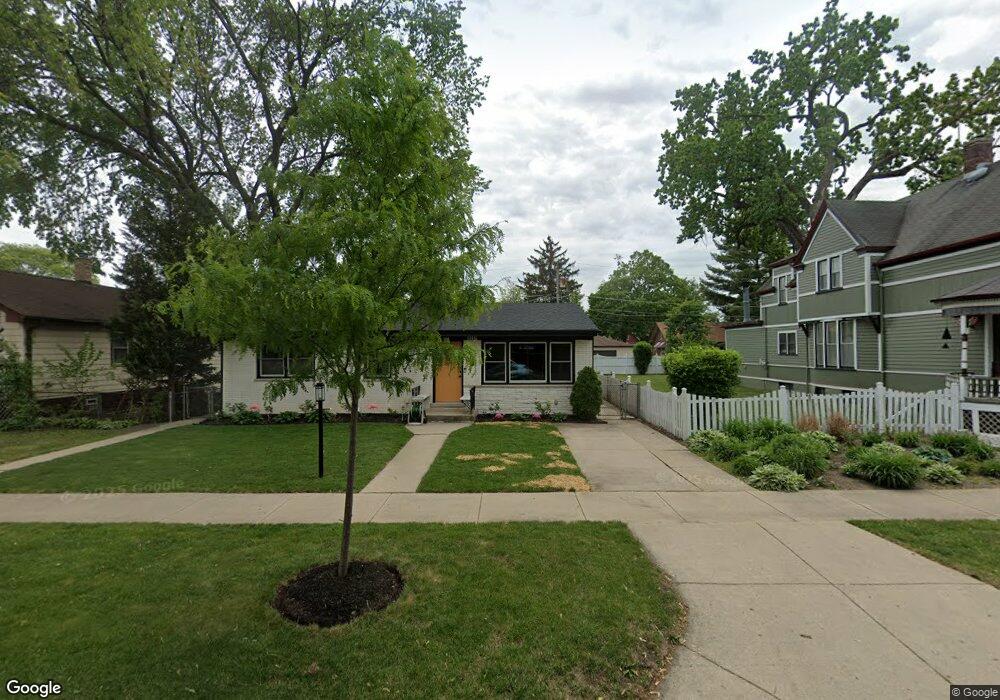 1357 E Algonquin Rd, Des Plaines, IL 60016 - photo 1