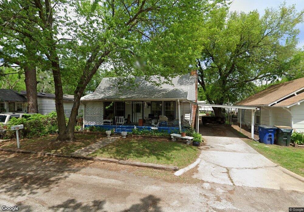 705 Cherry Ave, Duncan, OK 73533 - photo 1