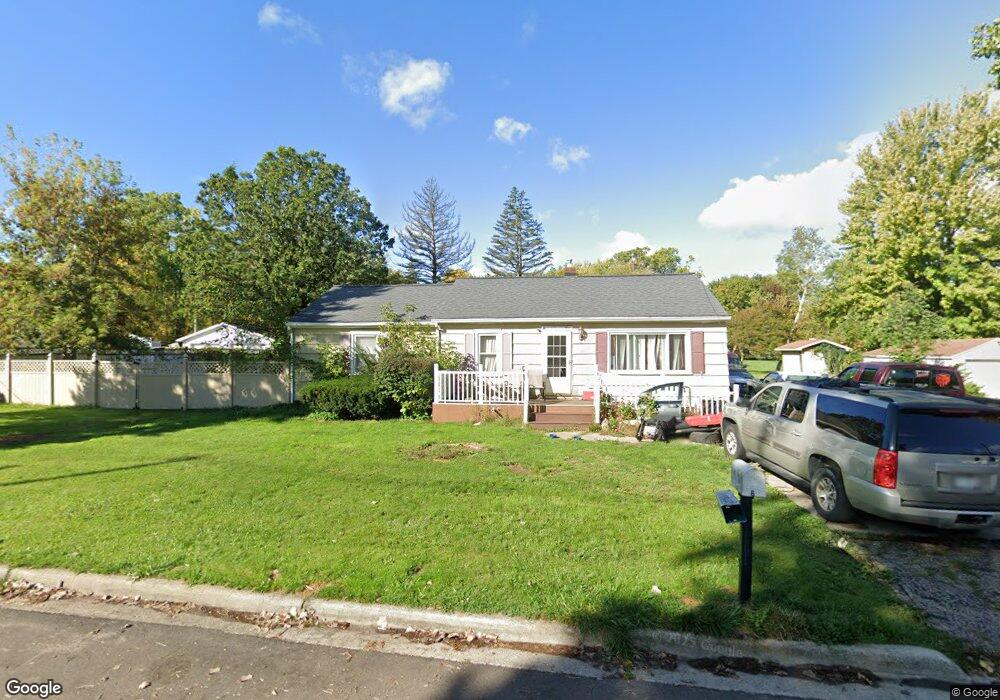 4628 Bristol St, Lansing, MI 48910 - photo 1