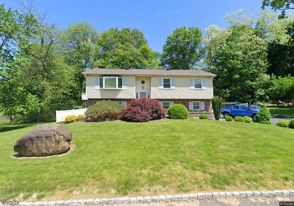 16 Norfolk Ave, Congers, NY 10920 - photo 1