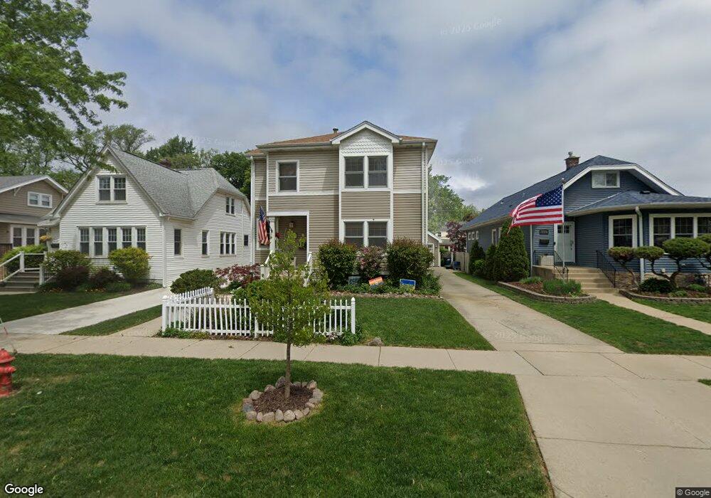 850 Greenview Ave, Des Plaines, IL 60016 - photo 1