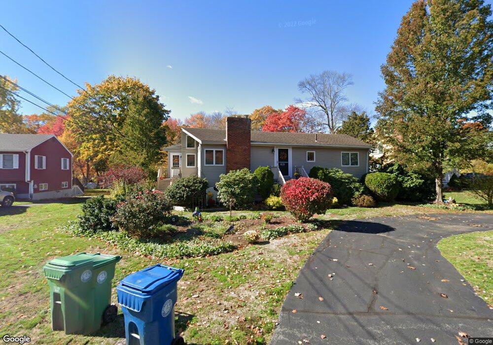 38 Locust St, Burlington, MA 01803 - photo 1