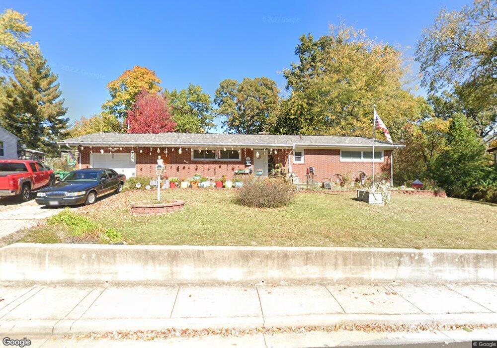 815 Soest Rd, Rolla, MO 65401 - photo 1