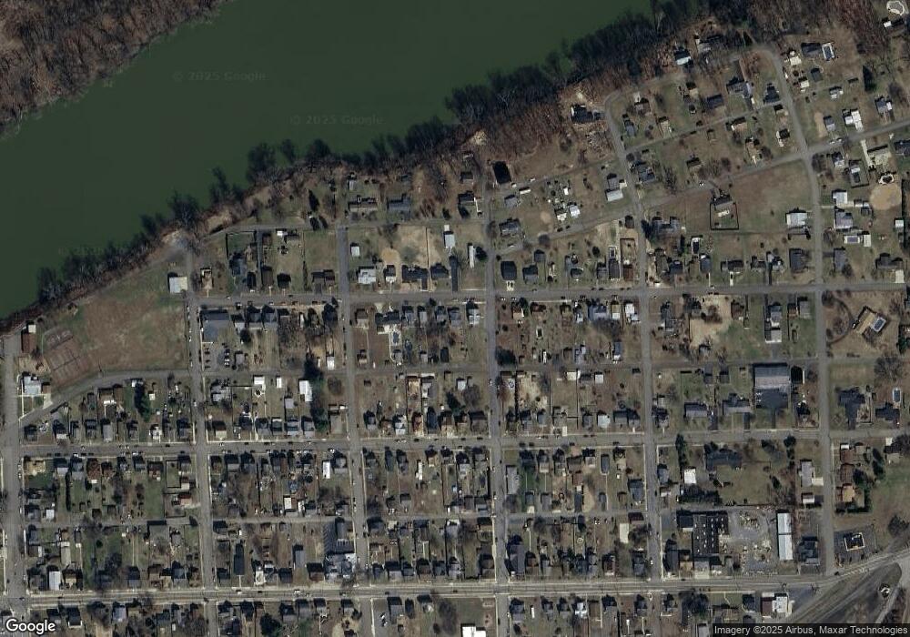 720 1st St, Nescopeck, PA 18635 - photo 1