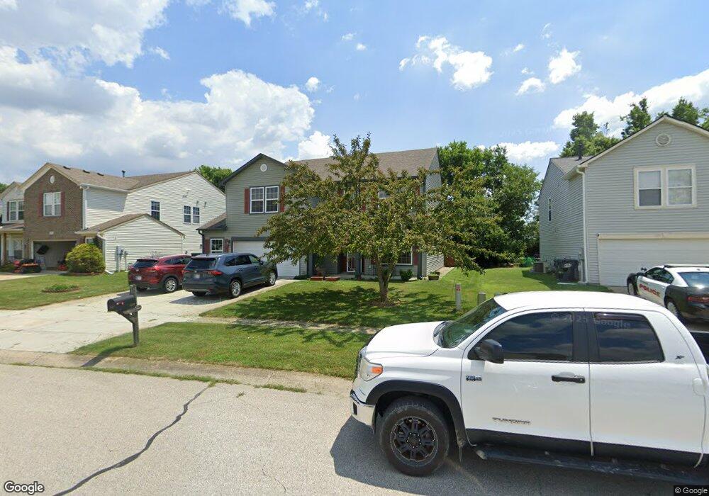 823 Bough St, Whiteland, IN 46184 - photo 1