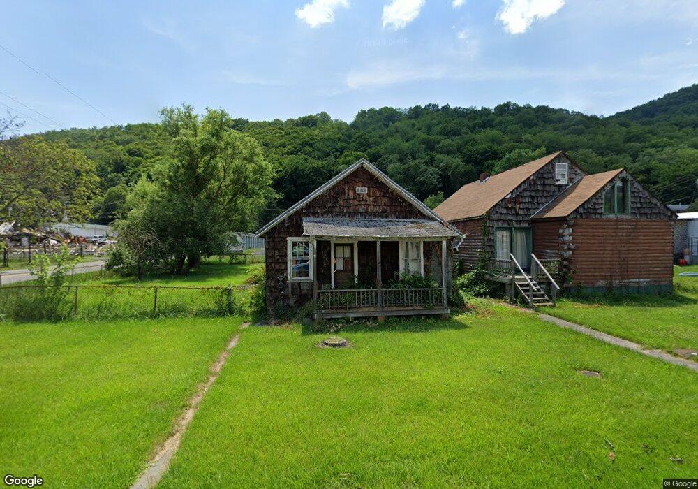 125 Carroll Ave, Keyser, WV 26726 - photo 1