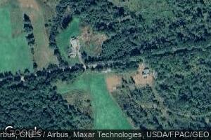 46 Redding Rd, Sumner, ME 04292
