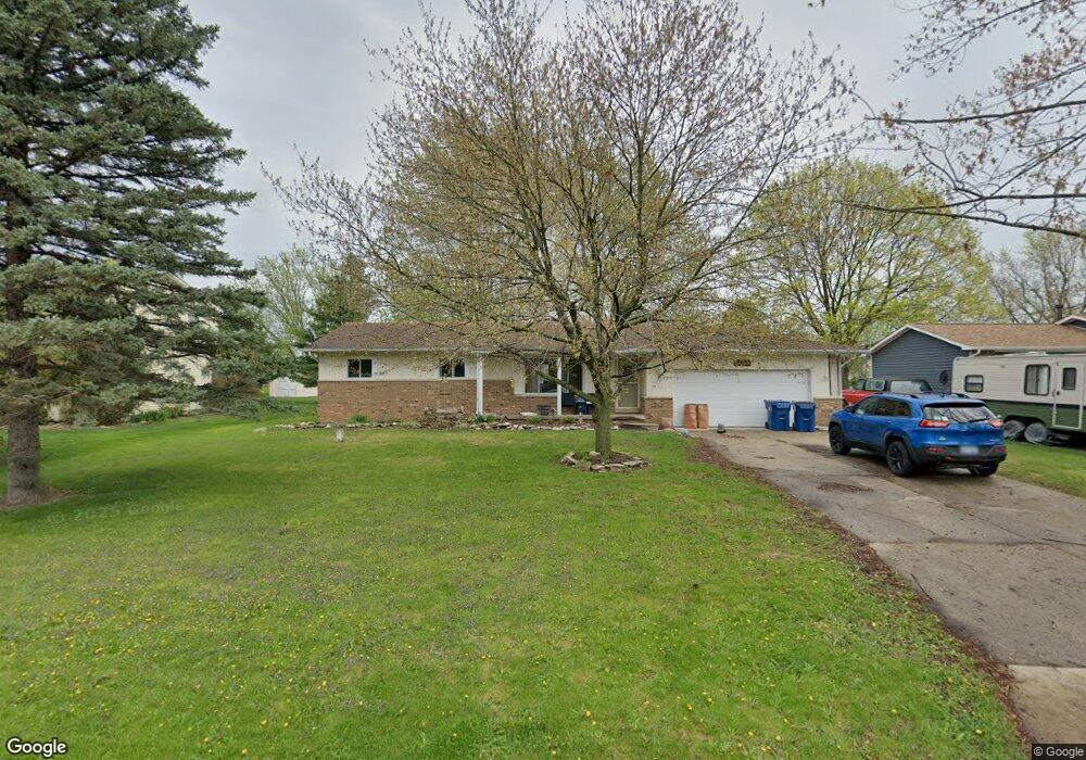 6155 King Arthur Dr, Swartz Creek, MI 48473 - photo 1