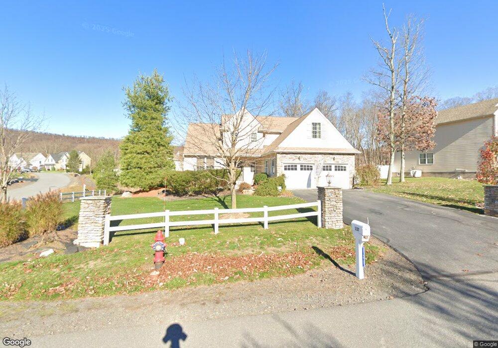 137 Long Run Rd, Drums, PA 18222 - photo 1