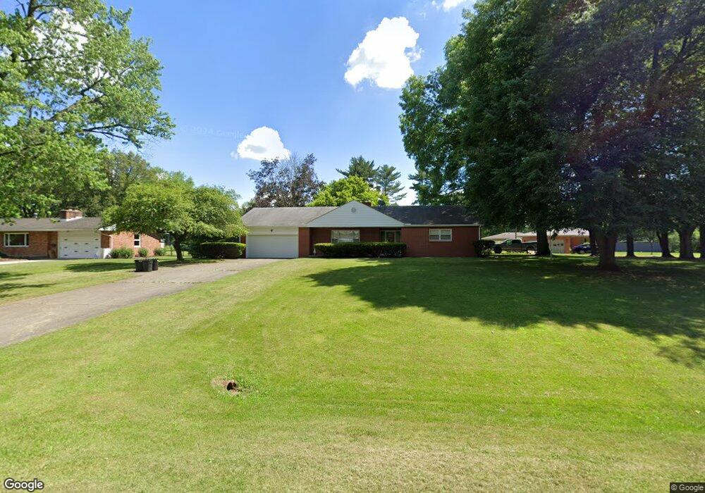 4555 Walburn Rd, Columbus, OH 43232 - photo 1