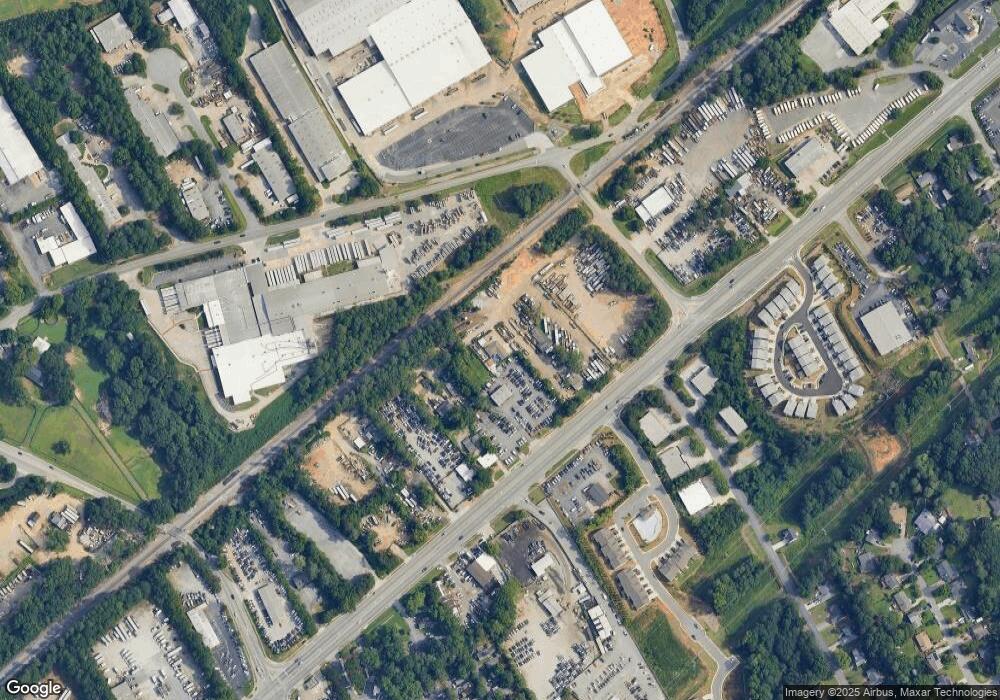 4384 Freedom Ln, Norcross, GA 30071 - photo 1