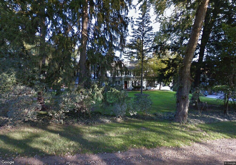 85 Manor Rd, Bloomfield Hills, MI 48304 - photo 1