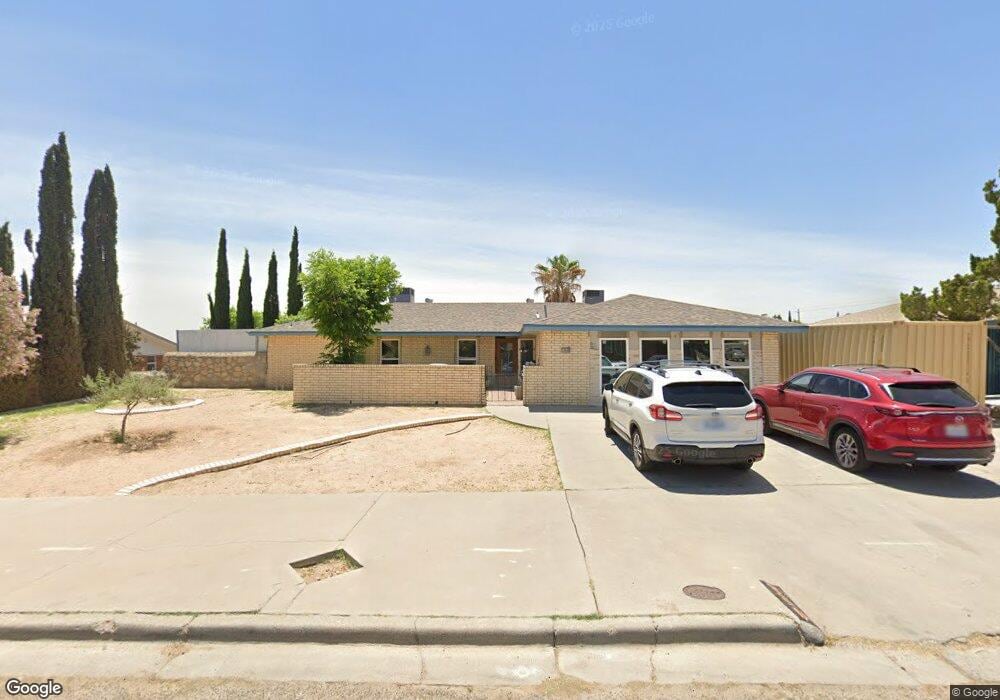10648 Vista Lomas Dr, El Paso, TX 79935 - photo 1