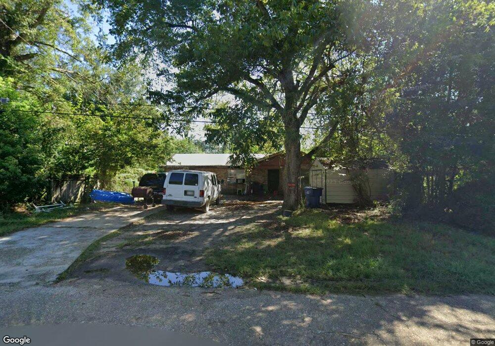 205 Prickett St, Deridder, LA 70634 - photo 1