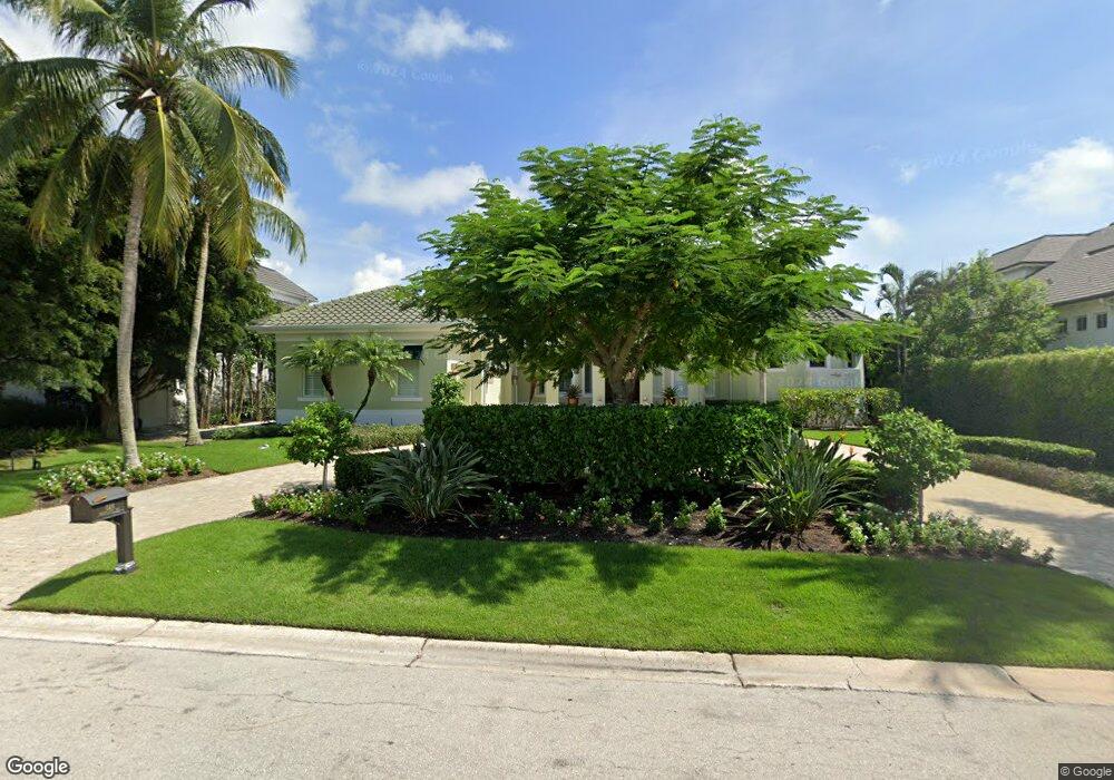 324 Neapolitan Way unit 3, Naples, FL 34103 - photo 1