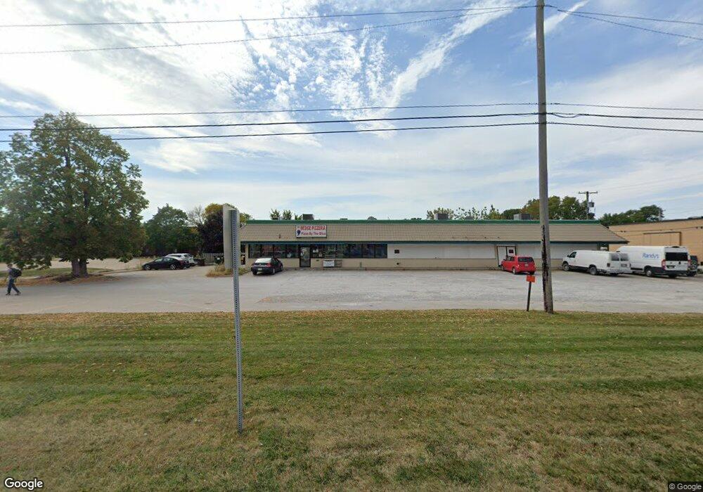 521 Highway 1 W, Iowa City, IA 52246 - photo 1