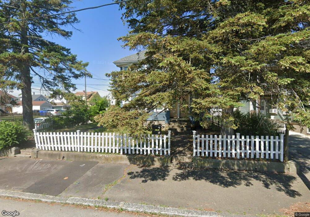 60 Calder St, Pawtucket, RI 02861 - photo 1