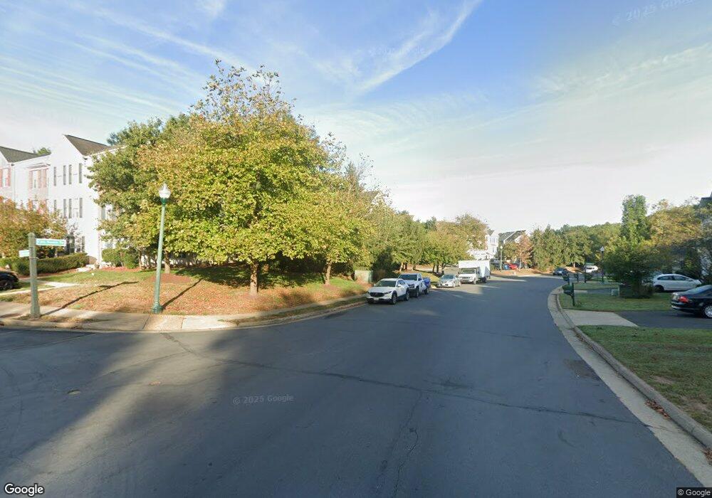 12439 Selkirk Cir, Bristow, VA 20136 - photo 1