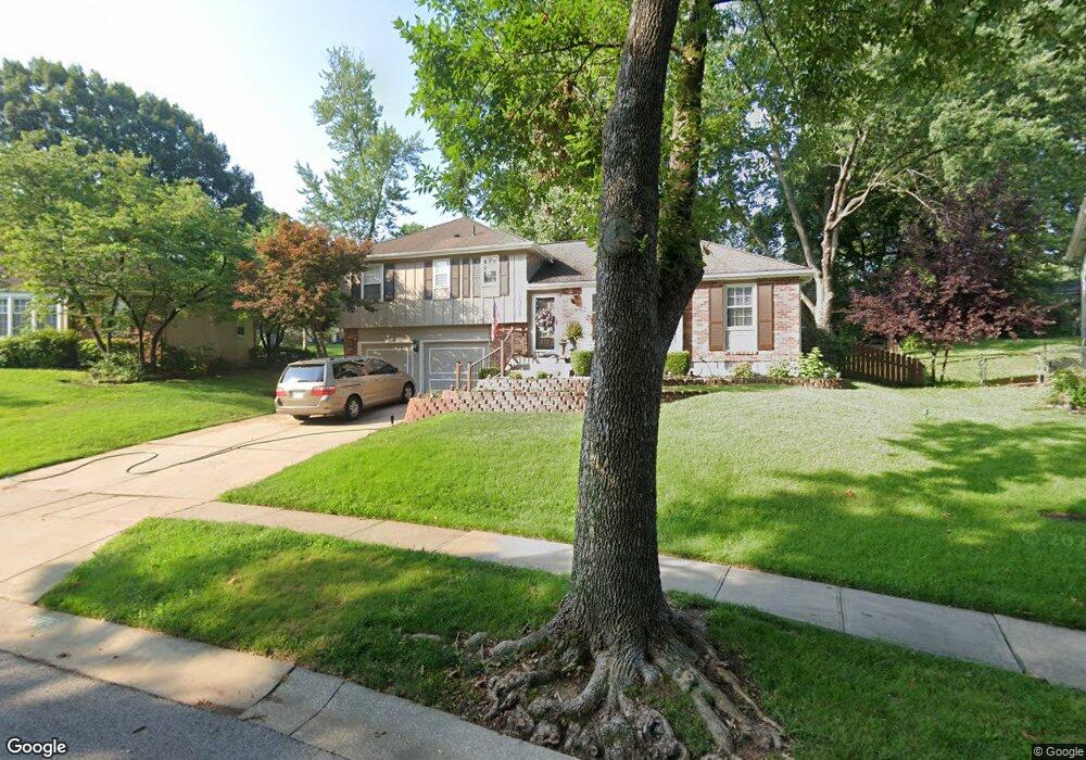 10013 W 68th St, Shawnee, KS 66203 - photo 1