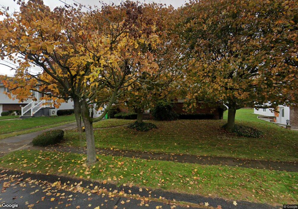 730 Sunset Dr, Scranton, PA 18519 - photo 1