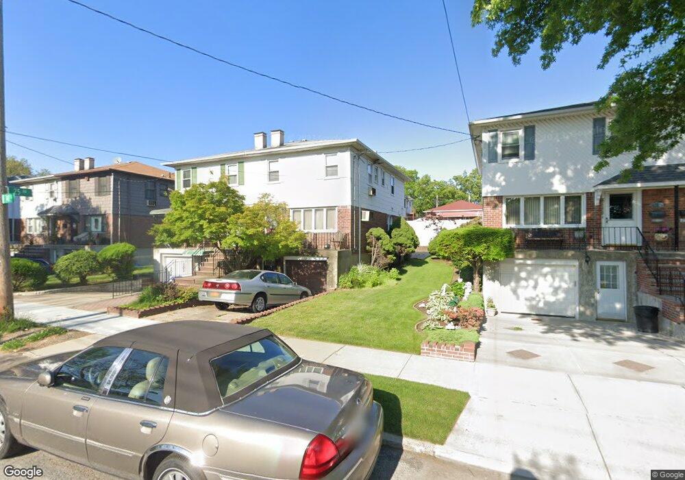 25-21 147th St, Flushing, NY 11354 - photo 1