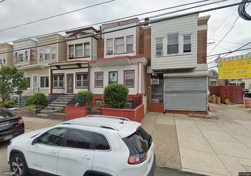 5503 Pine St, Philadelphia, PA 19143 - photo 1