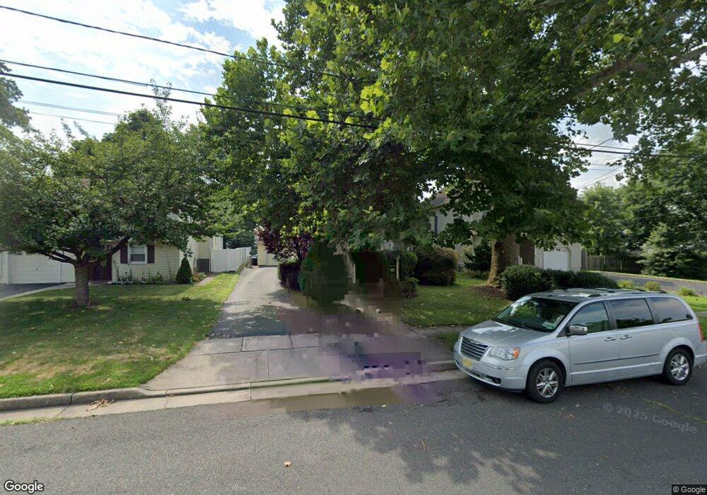 120 Nutwood Ave, Middlesex, NJ 08846 - photo 1