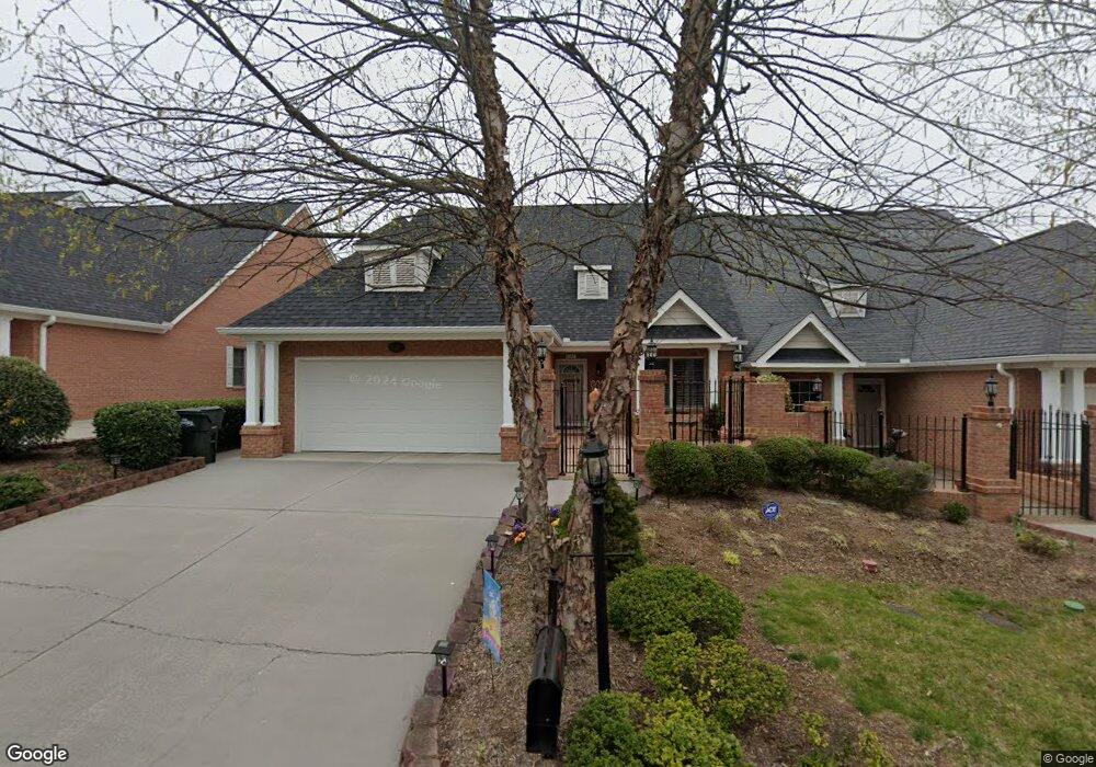 1107 Savannah Ln, Sevierville, TN 37862 - photo 1