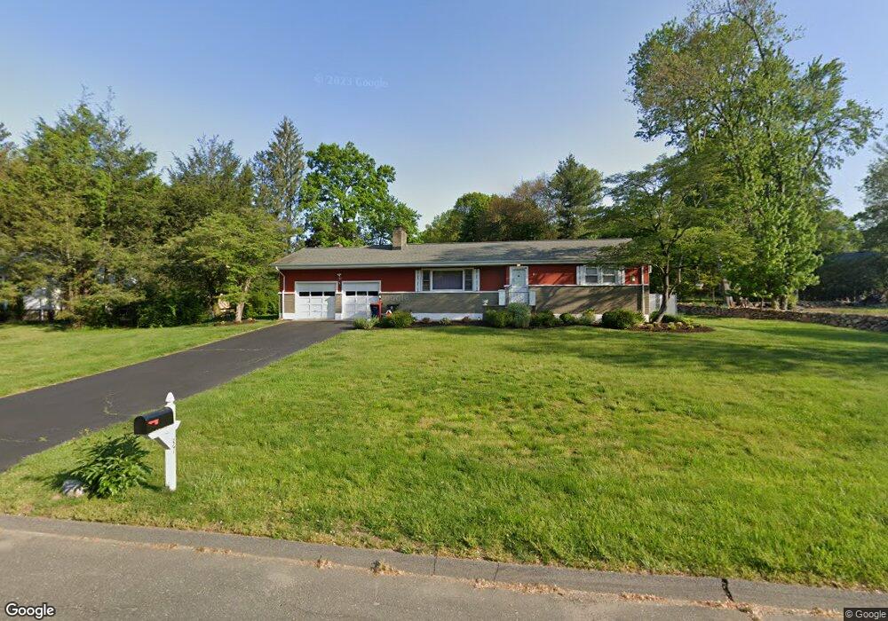 37 Rutlee Dr, Trumbull, CT 06611 - photo 1