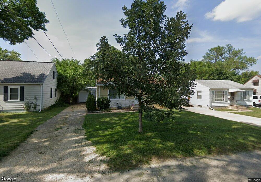 3222 Vine Ave SE, Cedar Rapids, IA 52403 - photo 1