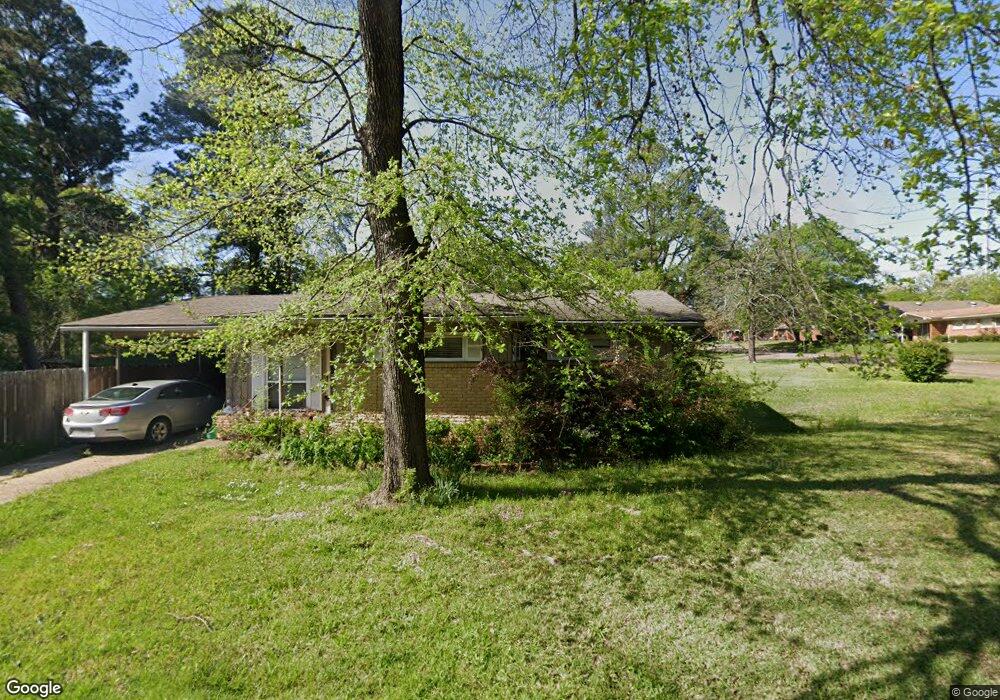 302 W 41st St, Texarkana, TX 75503 - photo 1