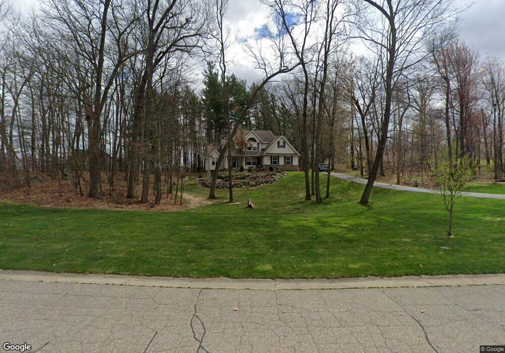 4821 Hidden Hills Cir unit Bldg-Unit, Howell, MI 48855 - photo 1