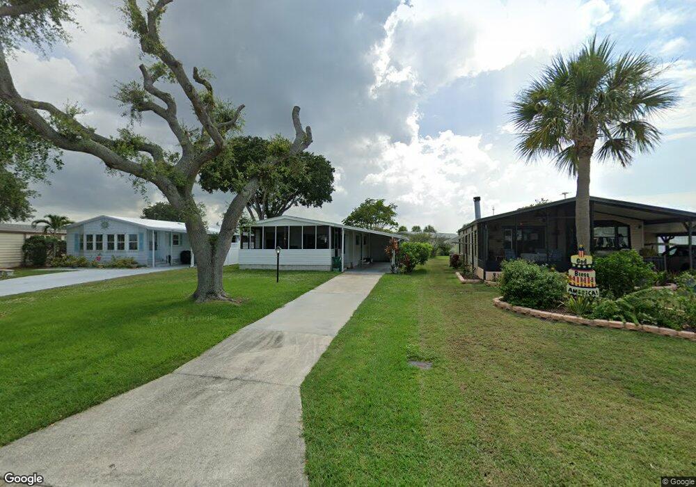 934 Periwinkle Cir, Sebastian, FL 32976 - photo 1