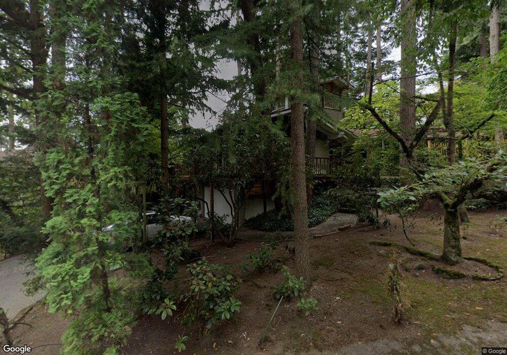 8805 SE 78th St, Mercer Island, WA 98040 - photo 1