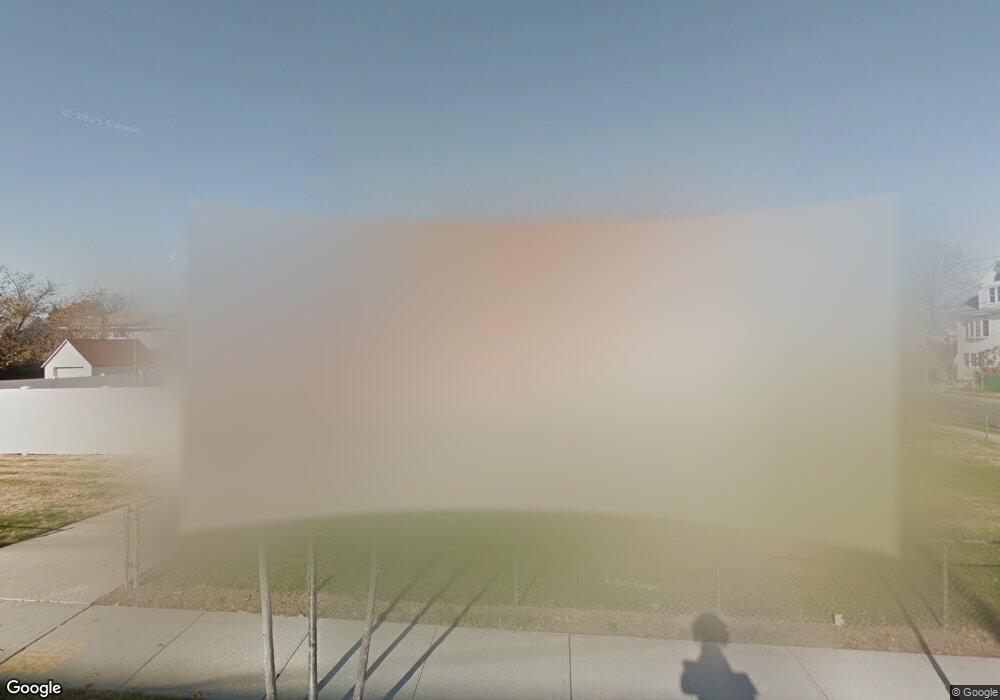 28 Casino St, Freeport, NY 11520 - photo 1