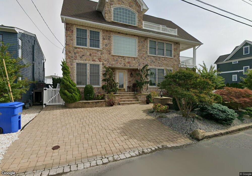 303 Pompano Ct, Lavallette, NJ 08735 - photo 1