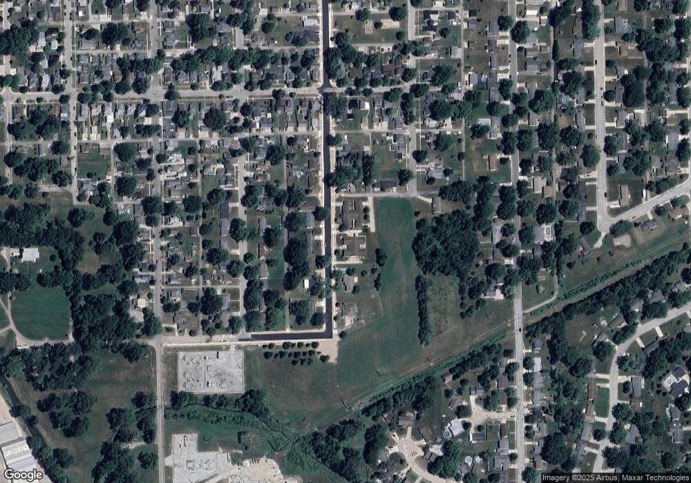 232 S Baxter St, Auburn, IN 46706 - photo 1