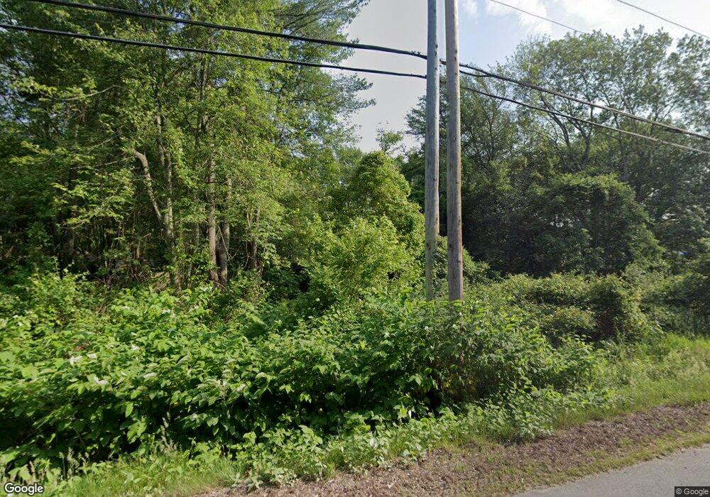 568 Mooresfield Rd unit C, Wakefield, RI 02879 - photo 1