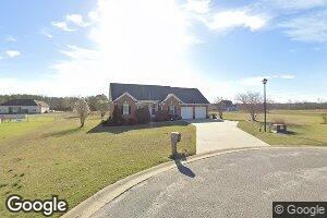 97 Nynelle Dr, Lumberton, NC 28360