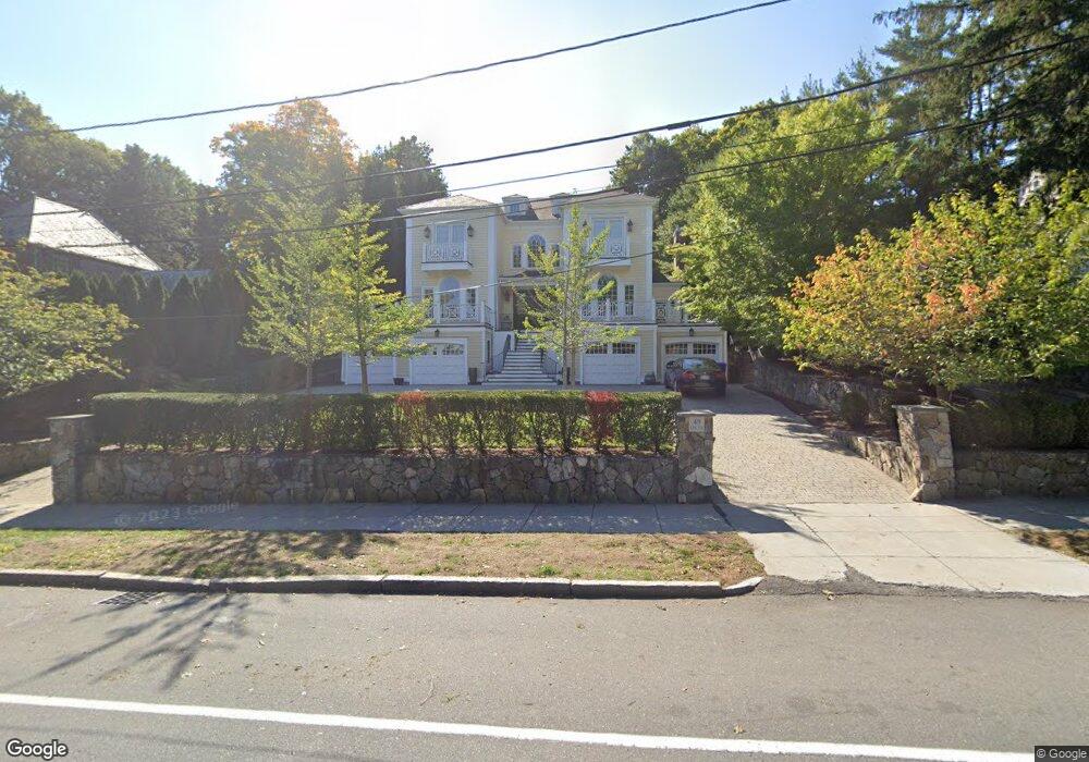 49 Lee St unit A, Brookline, MA 02445 - photo 1