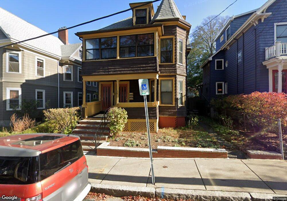 52 Mount Pleasant St unit 3, Cambridge, MA 02140 - photo 1